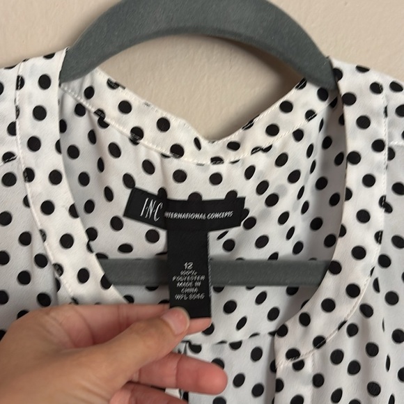 INC International Concepts Black and White Polka Dot Shirt size 12 - Picture 2 of 6